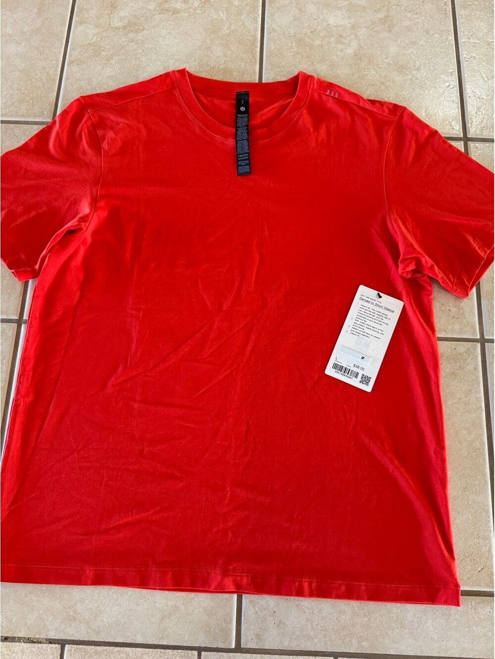 Lululemon Men’s Size L Zeroed In Short Sleeve Cherry Ember NWT